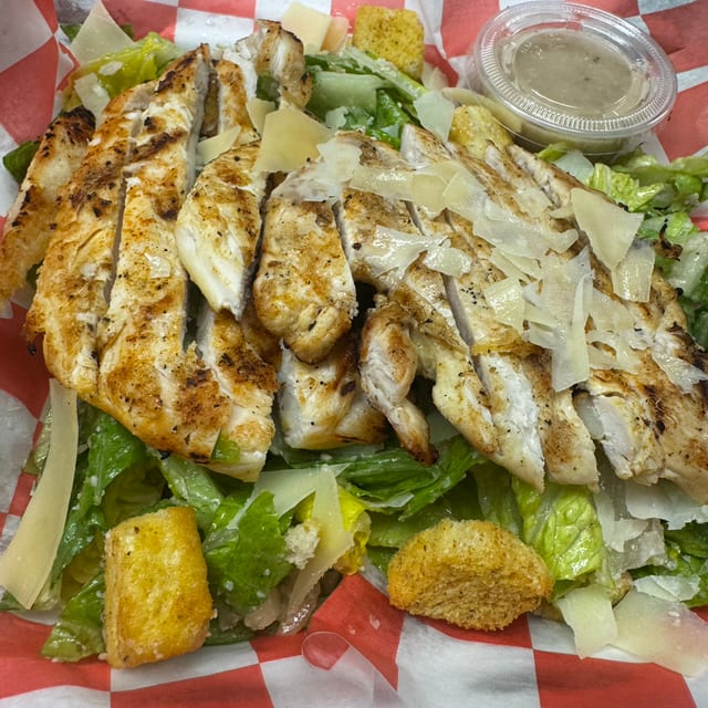 Caesar Salad ￼.